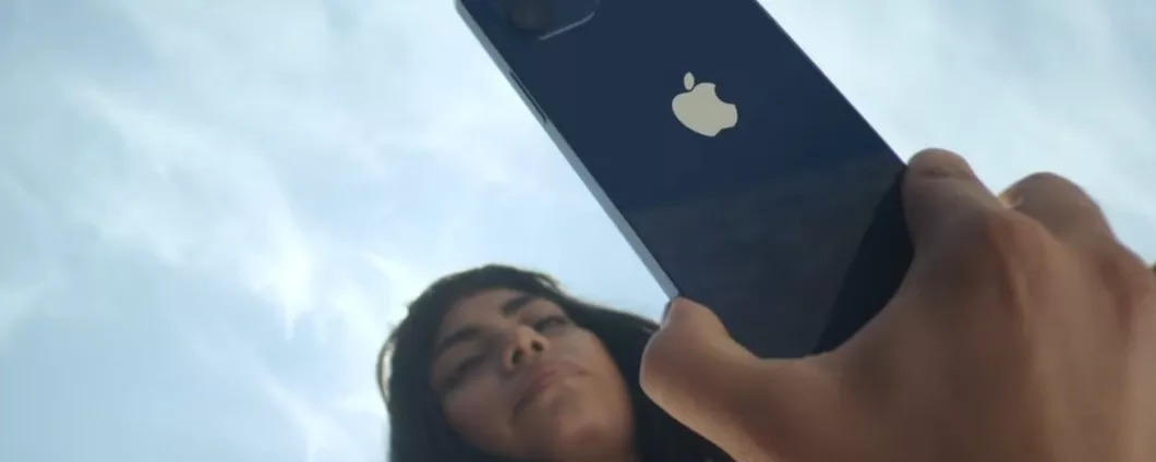 Tocco Posteriore, la feature che trasforma il logo di Apple sul retro degli iPhone in un pulsante 